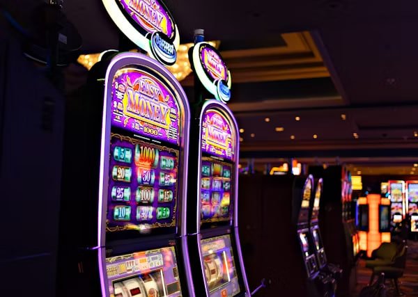 Tampilan antarmuka utama paijitu platform sportsbook dan kasino,